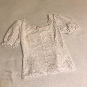 Puff sleeve eyelet top